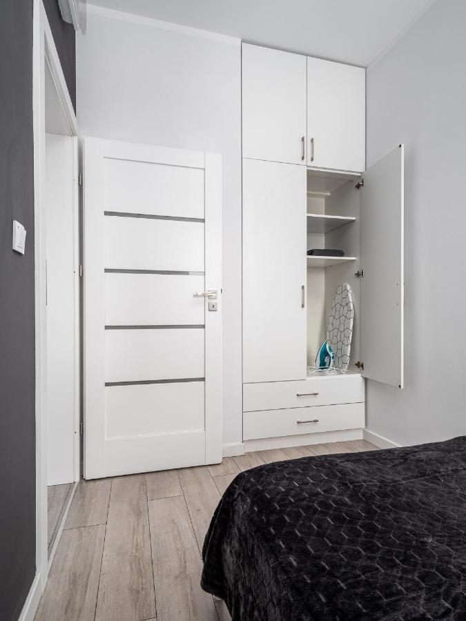 ワルシャワPrymasa Street Apartamentアパートメント エクステリア 写真
