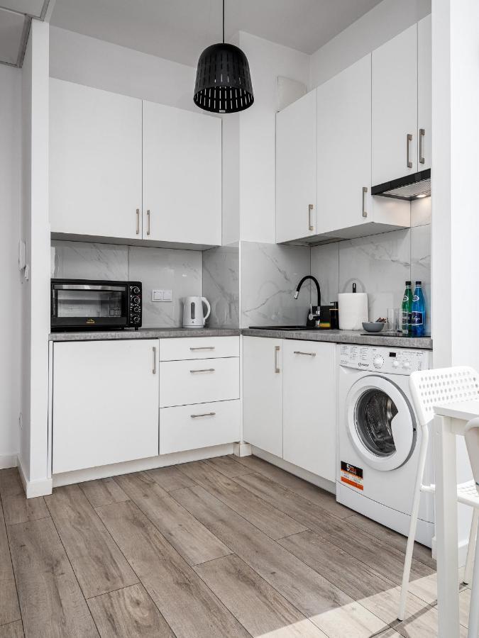 ワルシャワPrymasa Street Apartamentアパートメント エクステリア 写真